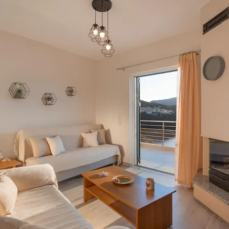 Panorama Apartment *